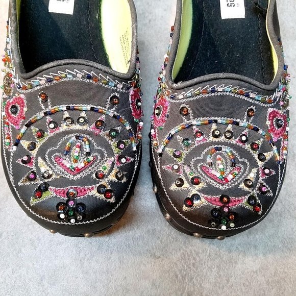 No Boundaries Womens Fire Size 7 Gray Slip On Beaded Platform Mules - Picture 3 of 11